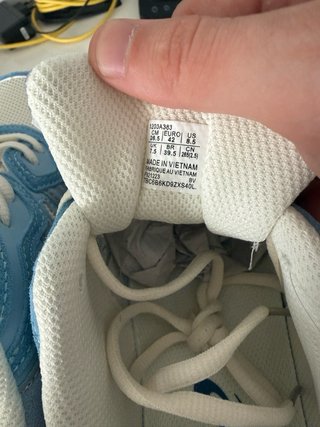 Asics Gel NYC Talla 42 Azul Cielo Nuevas