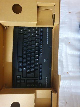 Logitech Cordless Desktop Optical Teclado y Ratón
