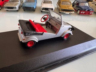 Biscuter 1:43