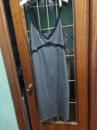 Diferentes vestidos L-XL
