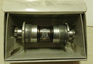 Movimento Centrale Shimano Dura-Ace BB-7700