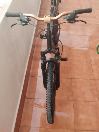 Bicicleta de Montaña Negra