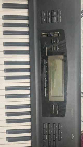 Piano Korg 01/W FD