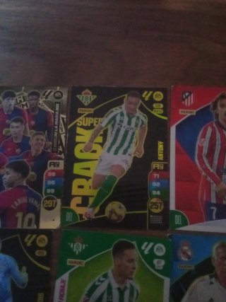 Cartas Adrenalyn XL 24-25