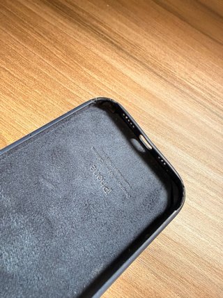 Custodia iPhone 13 + 4 proteggi schermo