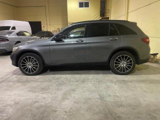 Mercedes-Benz GLC 300 (AMG Line)