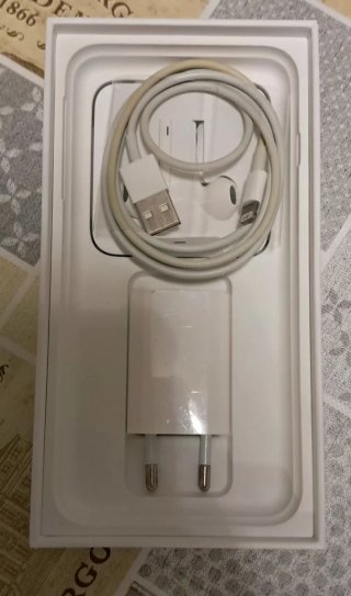 iPhone 7 Plus Plata 32GB | Pack Completo
