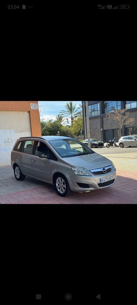Opel Zafira 2008 - foto 1