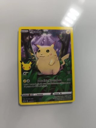 Carta Pokémon Pikachu Básico