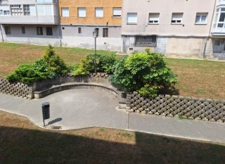 Se alquila habitación amueblada en piso compartido