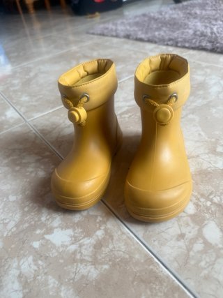Botas de agua amarillas Igor