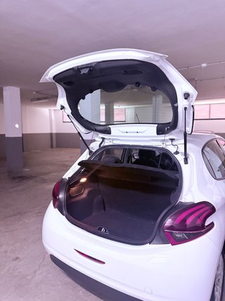 Peugeot 208 2017 DIESEL
