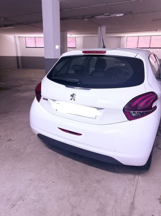Peugeot 208 2017 DIESEL