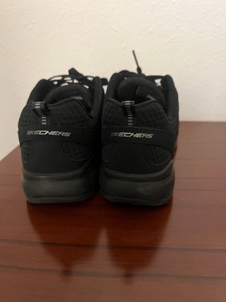 Zapatillas Skechers Negras