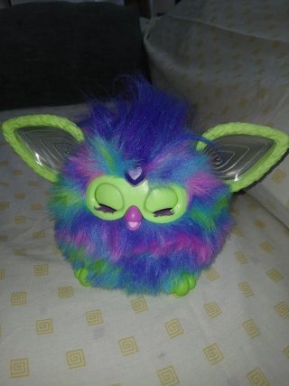 Furby interactivo multicolor