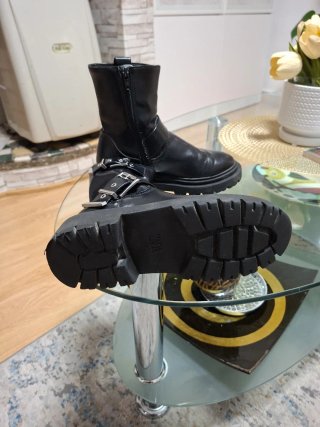 Botas niña Zara T.32