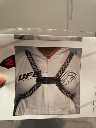 Protezione schiena UFO. Prezzo trattabile.
