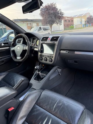 Volkswagen Golf 2005