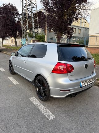 Volkswagen Golf 2005