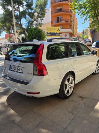 Volvo V50 2010