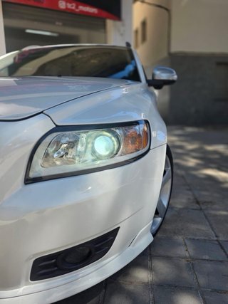 Volvo V50 2010