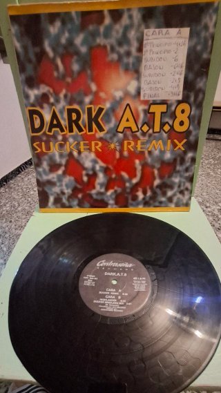 Vinilo Dark A.T.8 - Sucker Remix