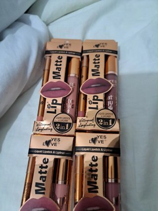 Liquidación maquillaje