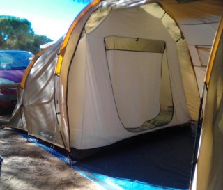 Conjunto camping Carrefour T4.1