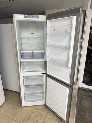 Nevera Combi Balay 1.85m con garantía