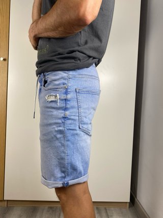 Bermuda Pull&Bear desgastada