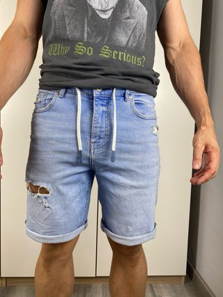 Bermuda Pull&Bear desgastada