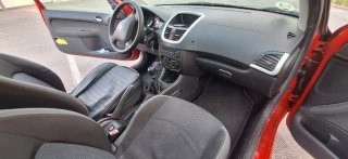 Peugeot 206 2011