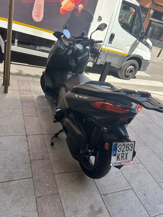 Baúl Yamaha + soporte
