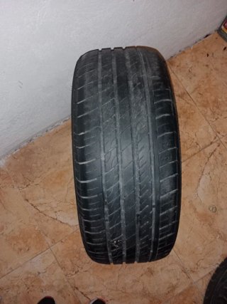 Neumático de coche para Seat Alhambra o Sharan