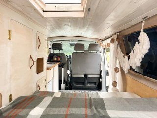 Volkswagen Caravelle 2009