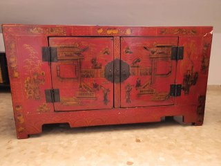 Mueble oriental de antigüedad