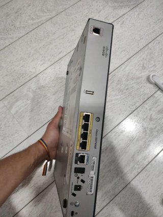 Router Profesional Cisco 887VAM (C887VAM-K9) VDSL2