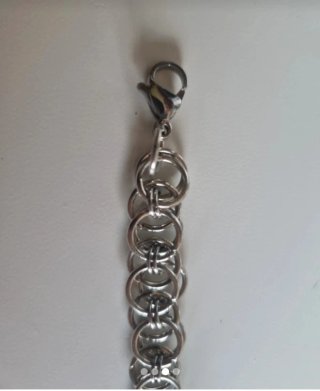 Pulsera de anillas con pinchos de acero