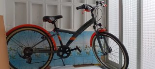 Bicicleta BTWIN Negra