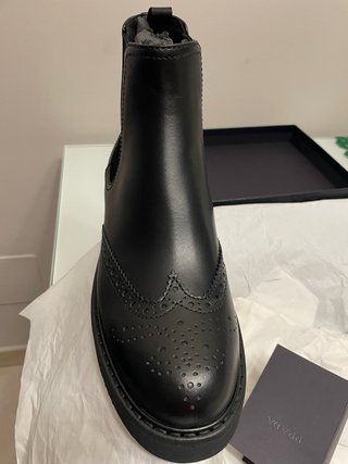 Stivaletti Prada in vera pelle neri
