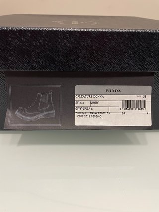 Stivaletti Prada in vera pelle neri