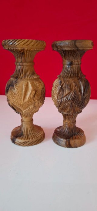 Coppia Vasi Legno Intagliati Mano Vintage H14cm