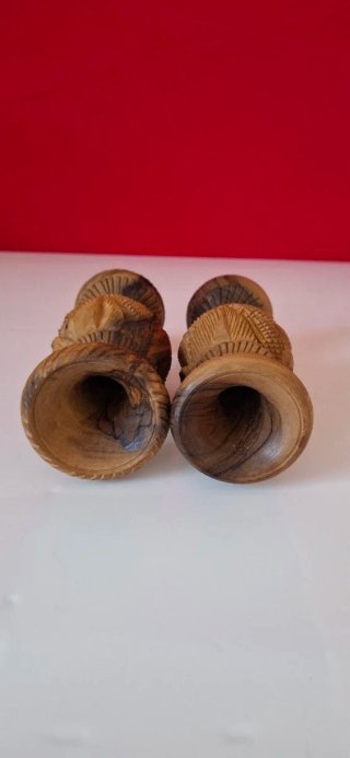 Coppia Vasi Legno Intagliati Mano Vintage H14cm