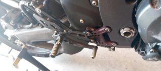 Estriberas retrasadas Yamaha R1 07-08