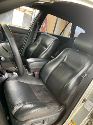 Toyota Avensis 2004