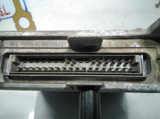 Centralita motor uce opel 673854 940045681 rekord