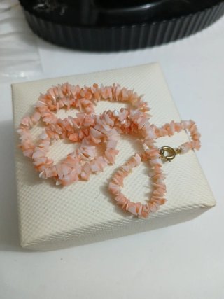Collana corallo rosa vintage