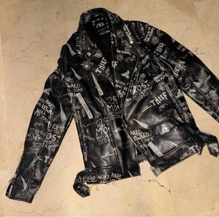 Cazadora Biker Zara Graffiti