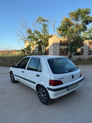 Peugeot 106 2003