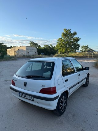 Peugeot 106 2003